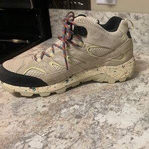 Merrell Moab 2 Mid hiking boots